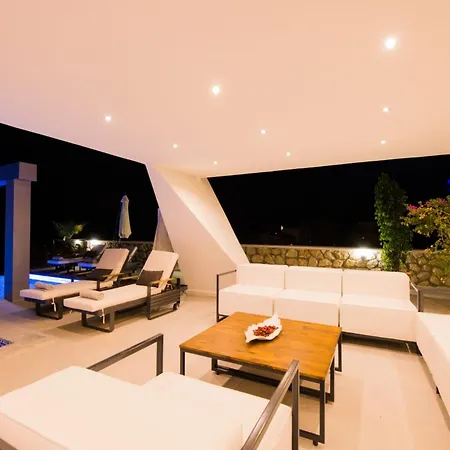 Yana, Indoor Heated Pool, Sauna, Turkish Bath, Cinema Room, Real Luxury * Kalkan