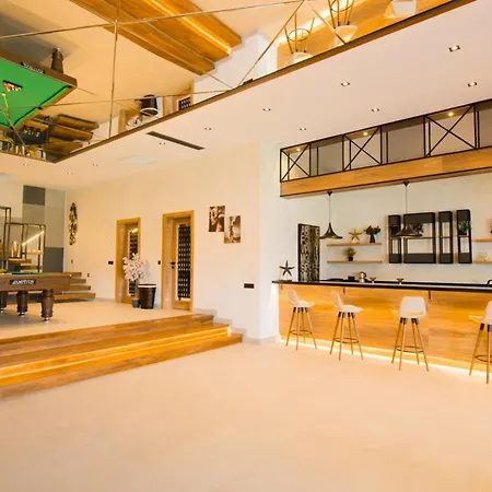 Yana, Indoor Heated Pool, Sauna, Turkish Bath, Cinema Room, Real Luxury Villa